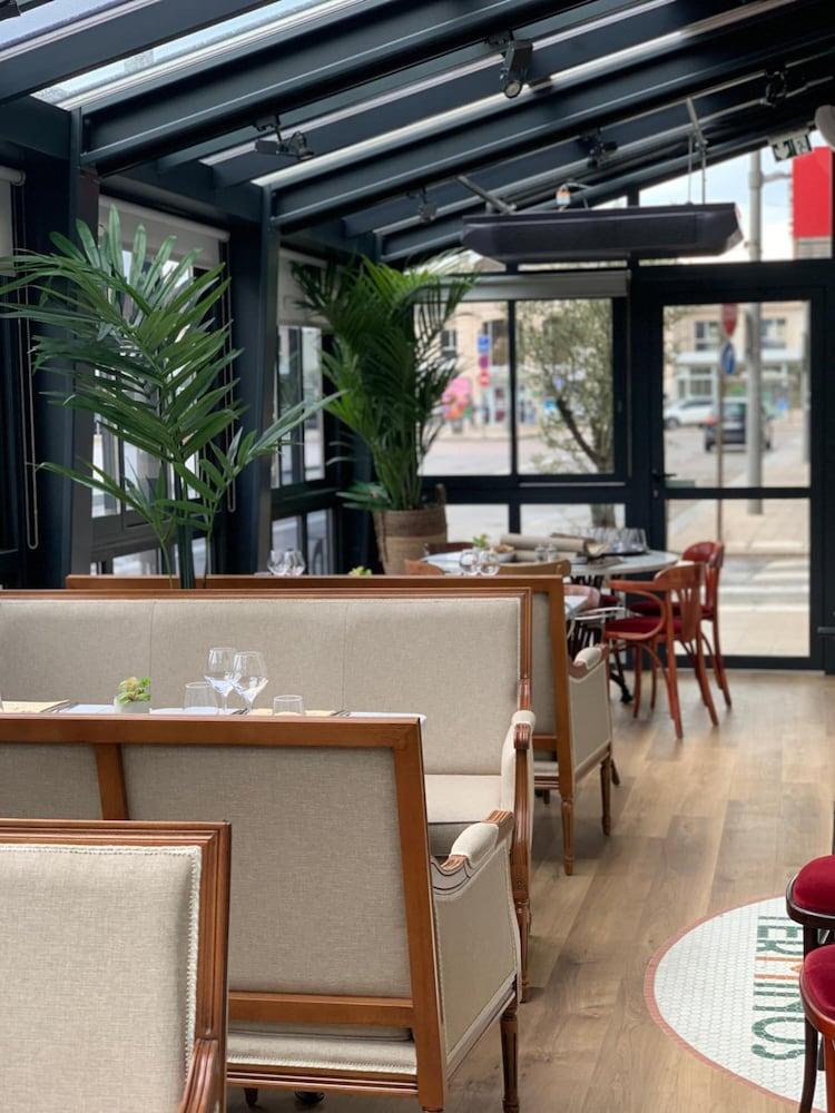 Saint Georges Hotel & Spa 샬롱쉬르송 외부 사진